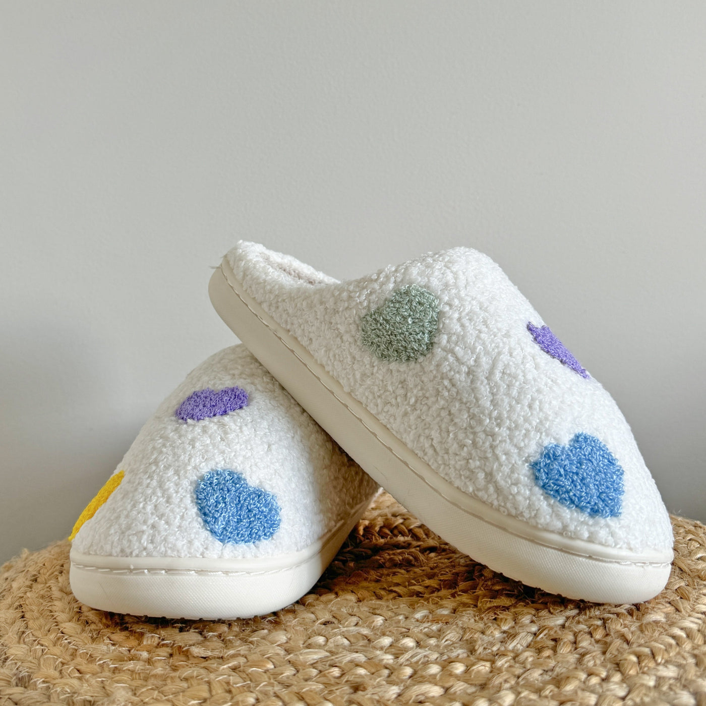 Maison Léa™ | Colourful Heart Slippers