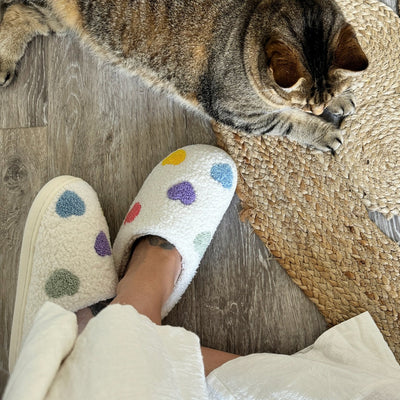 Maison Léa™ | Colourful Heart Slippers